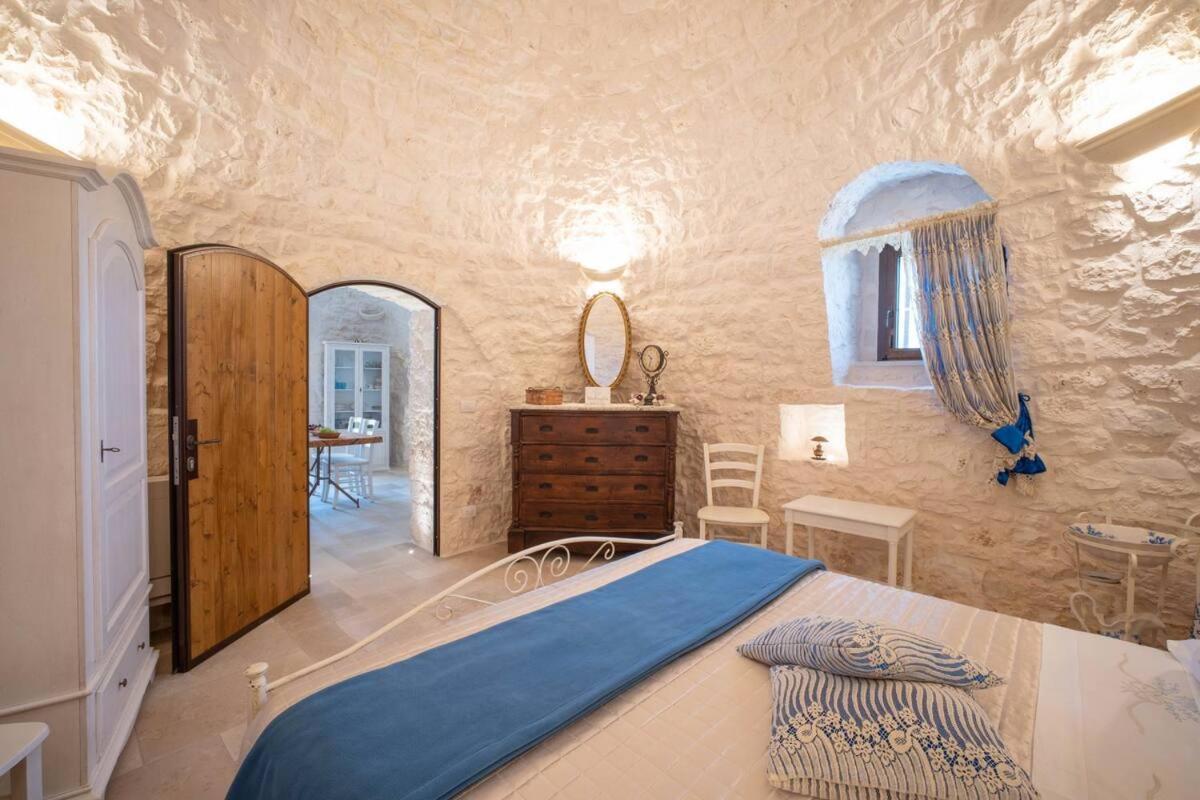 Valle D'Itria Trulli E Alcova Mikael ชิสแตร์นีโน ภายนอก รูปภาพ