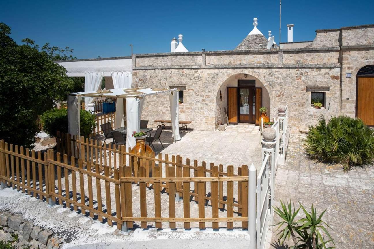 Valle D'Itria Trulli E Alcova Mikael ชิสแตร์นีโน ภายนอก รูปภาพ