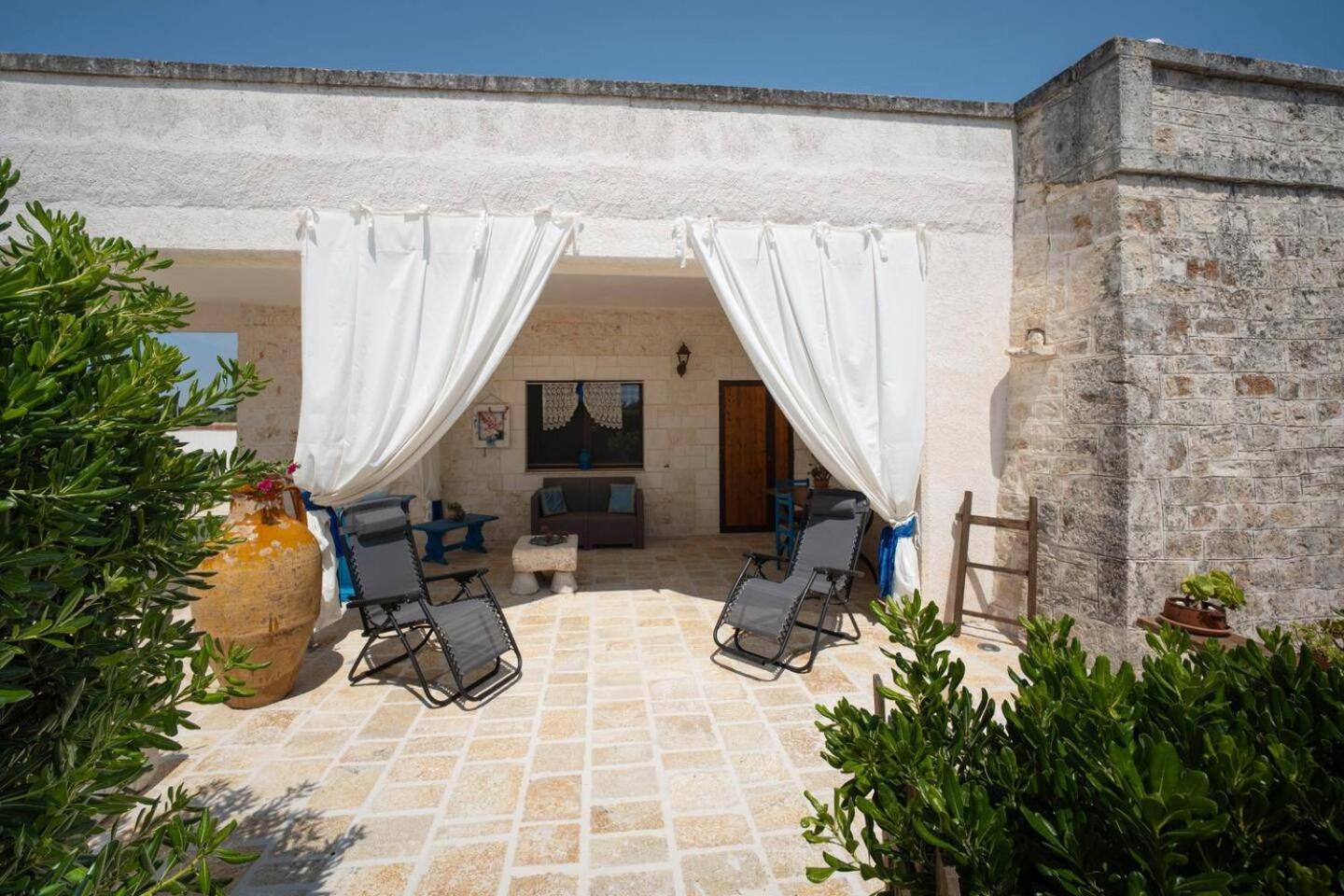 Valle D'Itria Trulli E Alcova Mikael ชิสแตร์นีโน ภายนอก รูปภาพ